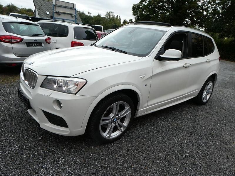 Weiß Gebraucht 2011 BMW X3 Sport Line SUV | 9.999 € (Guter Preis) - Bild 1/4