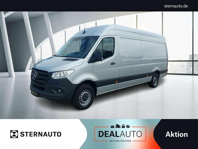Iridiumsilber metallic Gebraucht 2020 Mercedes Sprinter Van | 23.788 € (Fairer Preis) - Bild 1/4