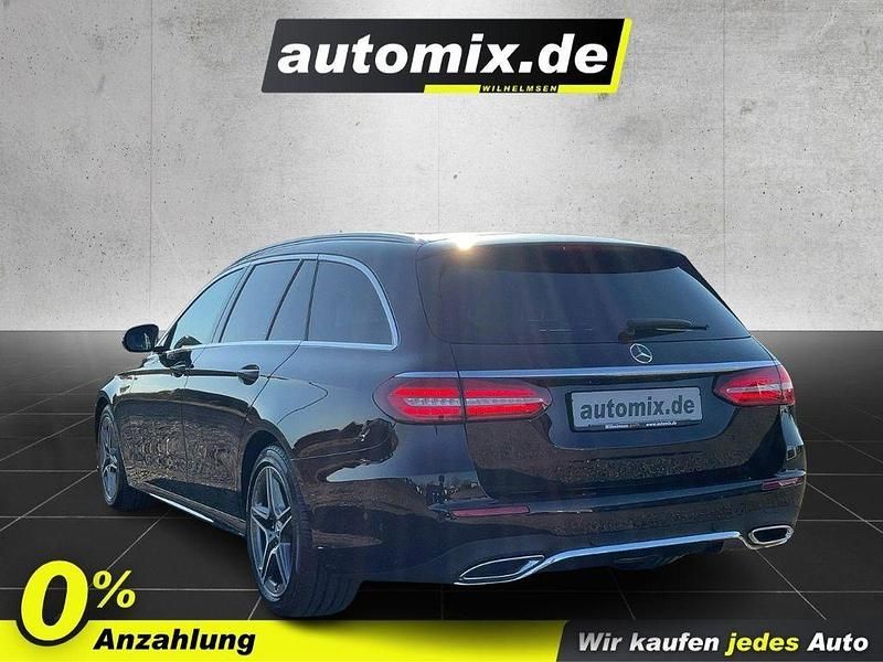 Gebraucht Mercedes E220 AMG line 200 PS (147 kW) 2022 Schwarz Limousine