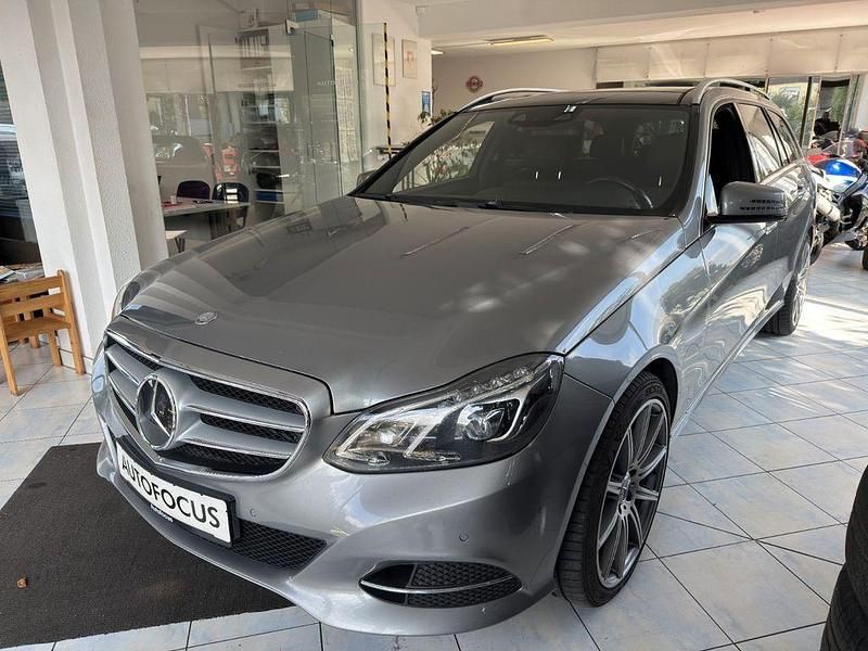 Gebraucht Mercedes E350 Avantgarde 252 PS (185 kW) 2014 Silber Kombi