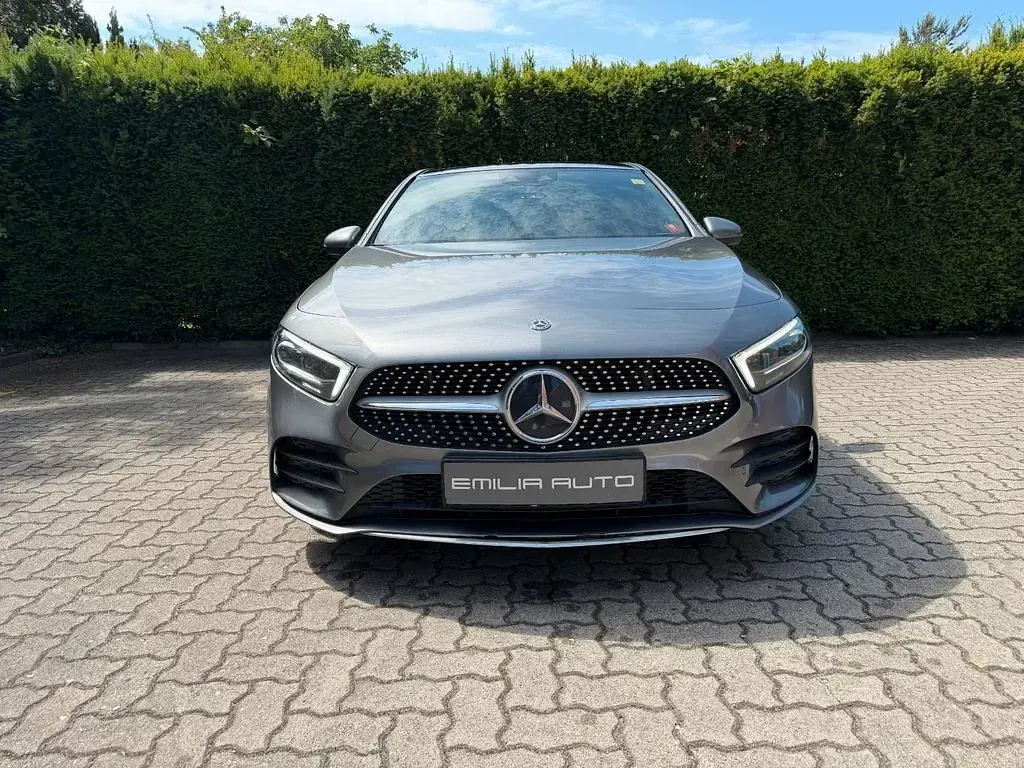 Gebraucht Mercedes A250 AMG line 224 PS (164 kW) 2020 Grau Limousine