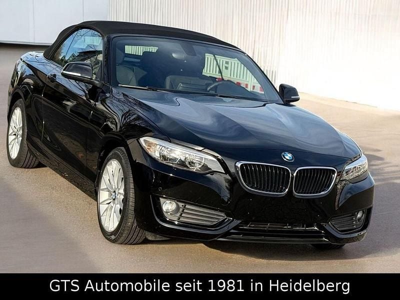 Schwarz Gebraucht 2018 BMW 218 Advantage Cabrio | 18.600 € (Fairer Preis) - Bild 1/4