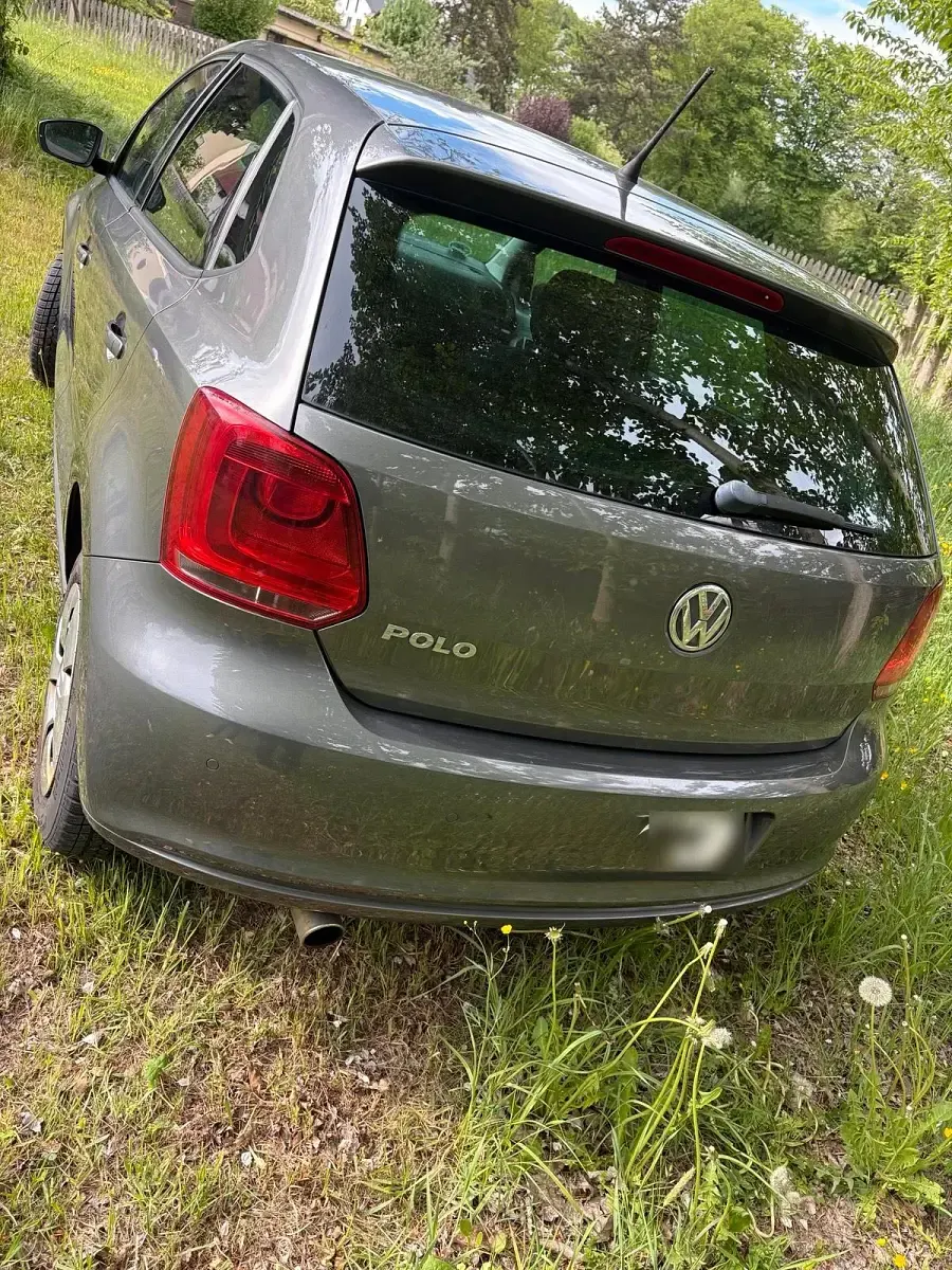 Gebraucht VW Polo Match 90 PS (66 kW) 2012 Grau Kleinwagen