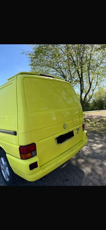 Gebraucht VW Transporter 102 PS (75 kW) 2000 Gelb Van