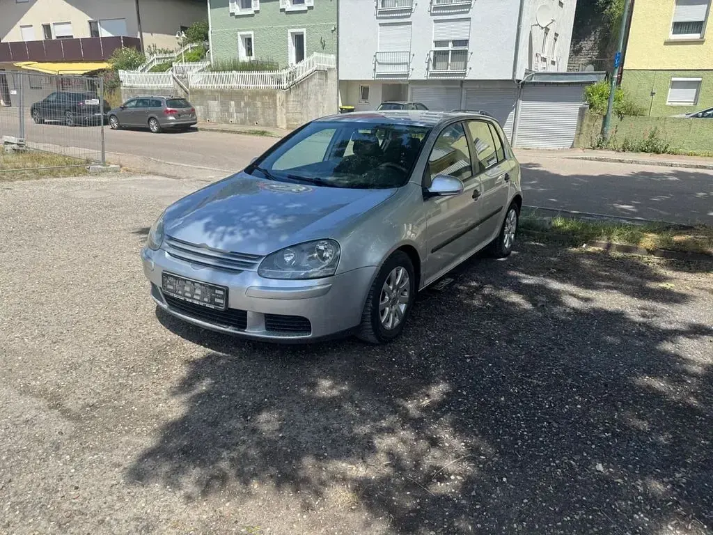 Gebraucht VW Golf IV Trendline 75 PS (55 kW) 2005 Silber Limousine