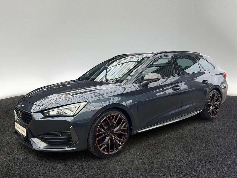 Gebraucht Seat Leon 4Drive 310 PS (228 kW) 2024 Magnetic grau metallic Kombi