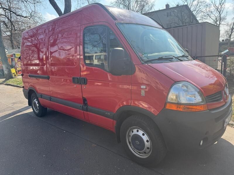 Rot Gebraucht 2009 Renault Master Van | 7.150 € (Teuer) - Bild 1/4