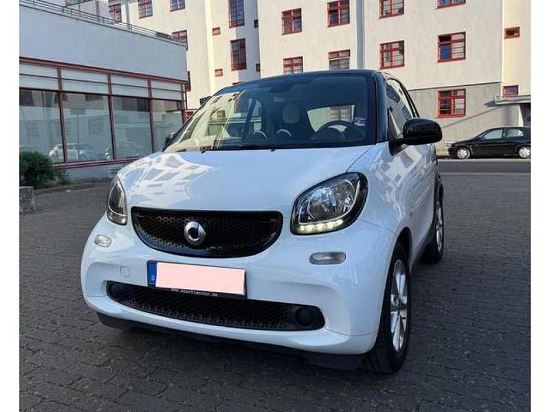 Gebraucht Smart ForTwo Coupé 71 PS (52 kW) 2015 Weiß Kleinwagen