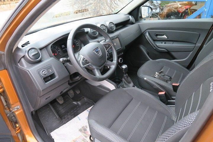 Gebraucht Dacia Duster Prestige 125 PS (91 kW) 2018 Orange SUV
