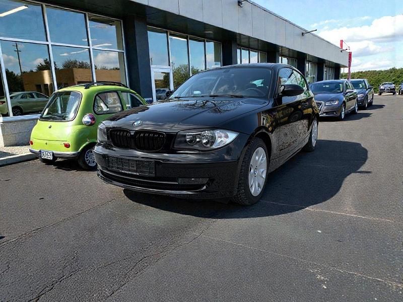 Gebraucht BMW 116 Advantage 122 PS (89 kW) 2008 Schwarz Kleinwagen