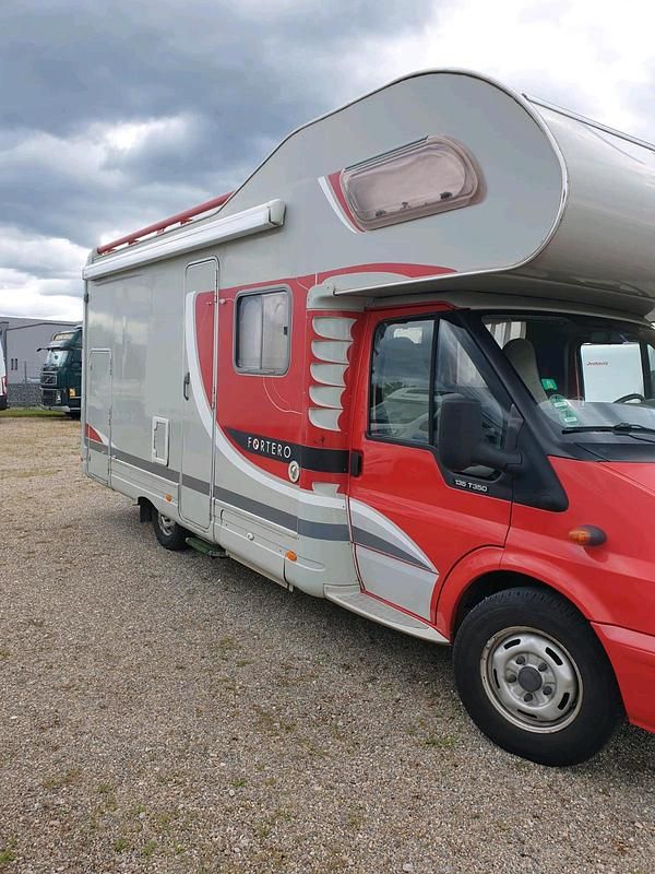 Gebraucht Ford Transit 137 PS (100 kW) 2006 Rot Van