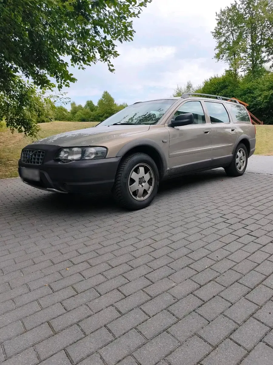 Gebraucht Volvo XC70 209 PS (153 kW) 2004 Braun Kombi