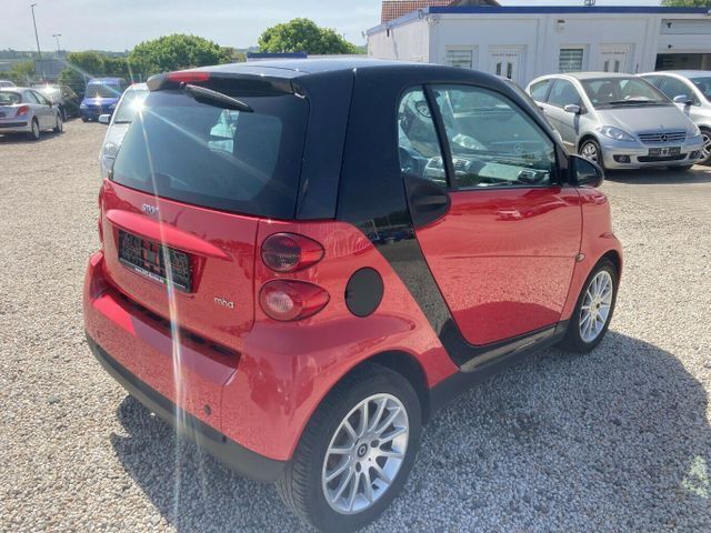 Gebraucht Smart ForTwo Coupé 61 PS (44 kW) 2009 Rot Coupé