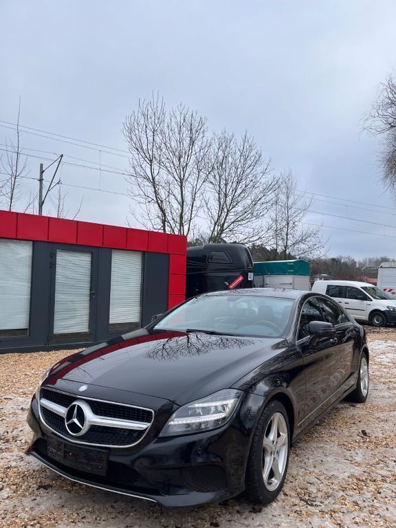 Schwarz Gebraucht 2016 Mercedes CLS220 Limousine | 22.900 € (Guter Preis) - Bild 1/4