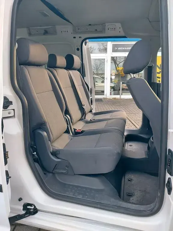 Używany VW Caddy 102 KM (75 kW) 2015 Biały Minivan