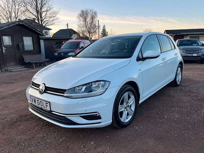 Gebraucht VW Golf VII Join 116 PS (85 kW) 2018 Weiß Limousine