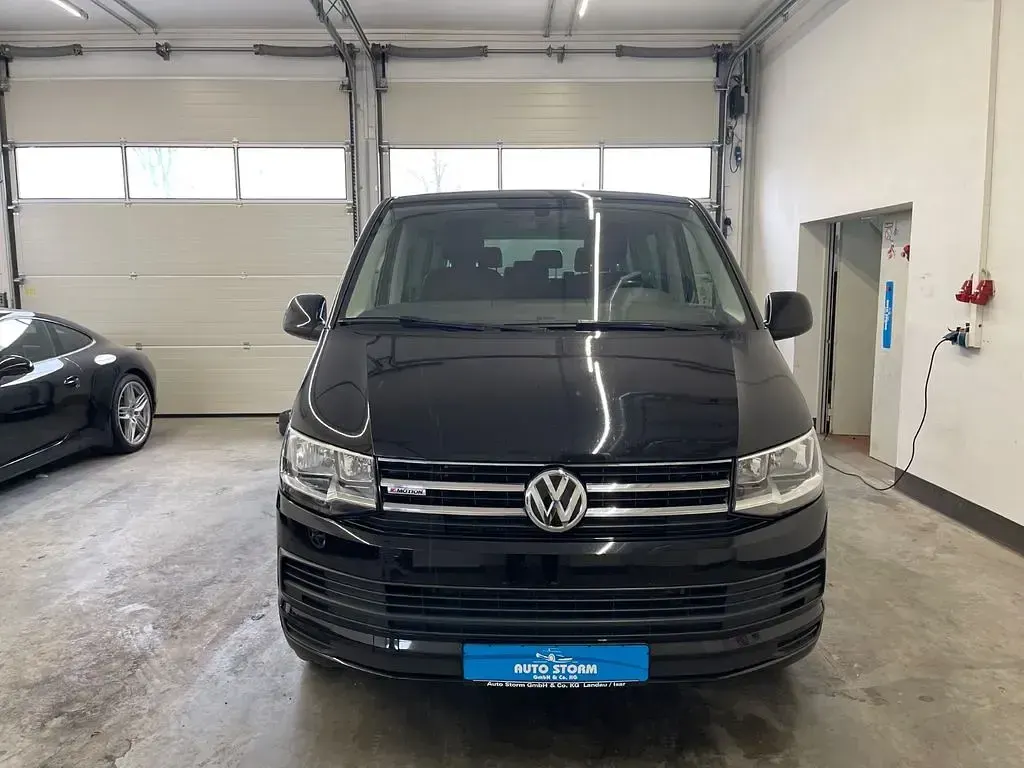 Gebraucht VW Multivan Comfortline 199 PS (146 kW) 2019 Deep black perleffekt Van / Kleinbus