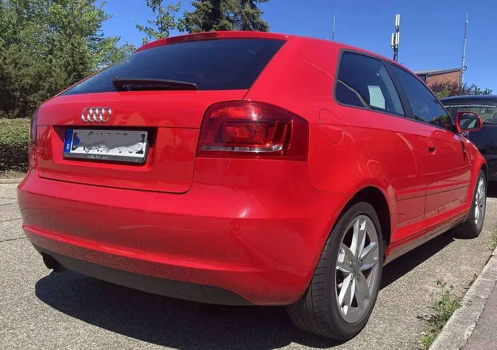 Gebraucht Audi A3 S-Line 125 PS (91 kW) 2009 Rot Kleinwagen