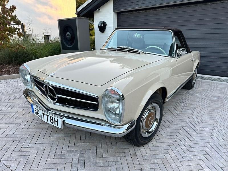 Beige Gebraucht 1965 Mercedes W113 Cabrio | 199.990 € - Bild 1/4