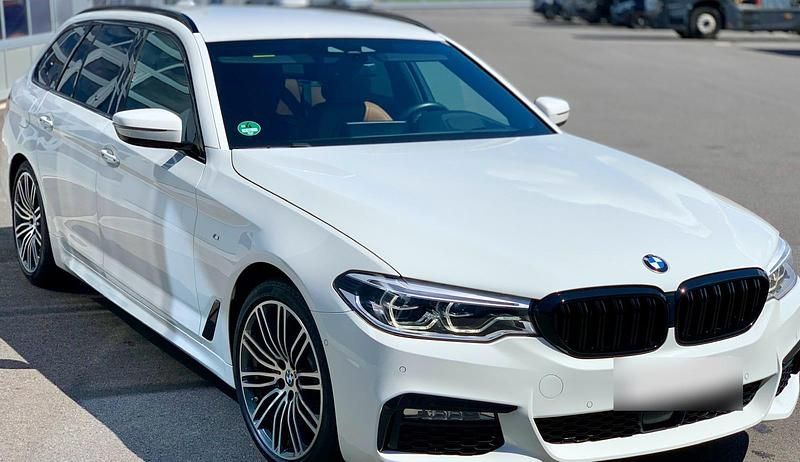 Gebraucht BMW 520 M Sport 190 PS (139 kW) 2017 Weiß Kombi