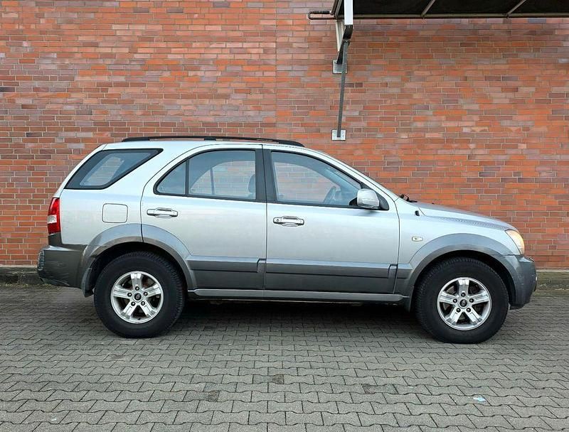 Occasion Kia Sorento 140 ch (102 kW) 2004 Gris SUV