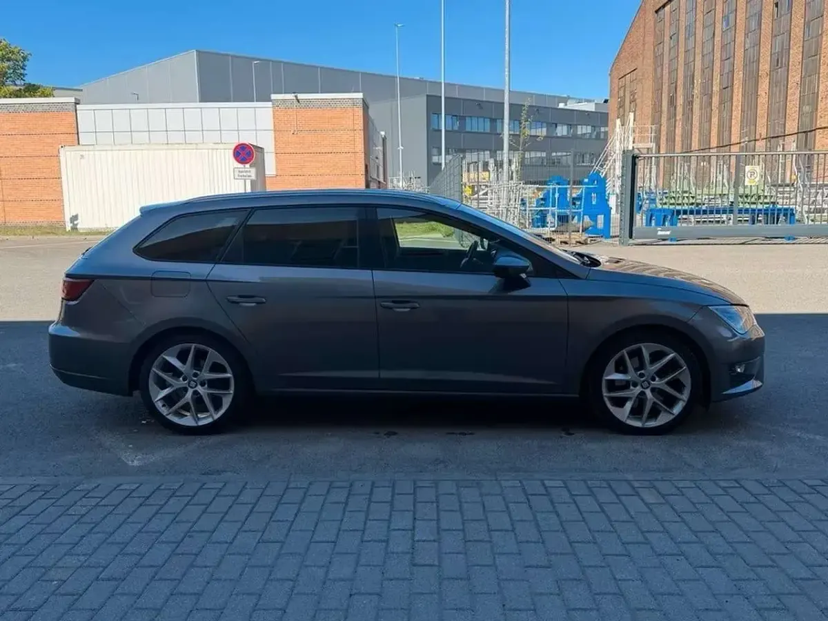 Second-hand Seat Leon ST FR 184 CP (135 kW) 2015 Break