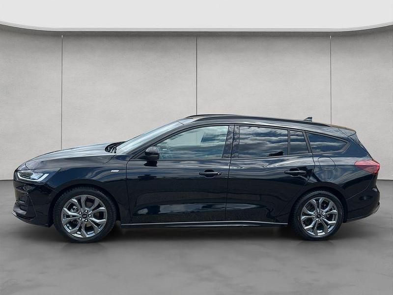 Gebraucht Ford Focus ST-Line X 125 PS (91 kW) 2023 Schwarz Kombi