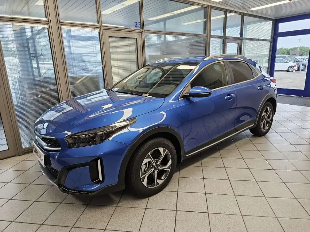 Neu Kia XCeed 140 PS (102 kW) 2025 Grün SUV