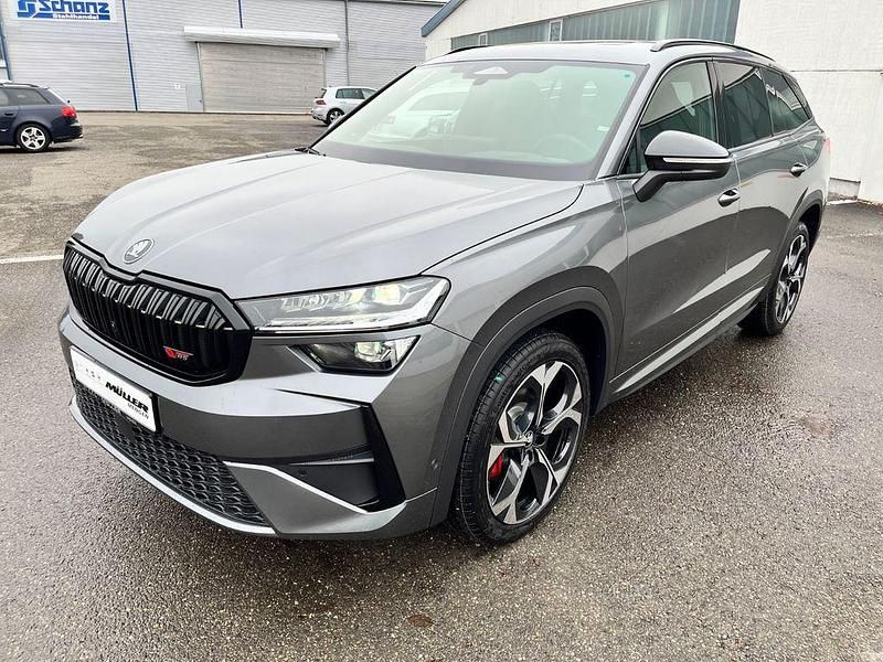 Neu Skoda Kodiaq RS 265 PS (194 kW) 2025 Grau SUV