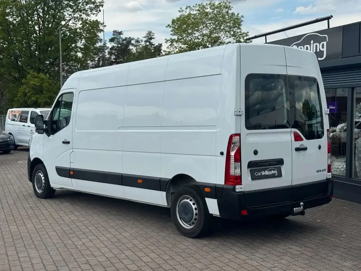 Gebraucht Renault Master 150 PS (110 kW) 2021 Weiß Van / Kleinbus