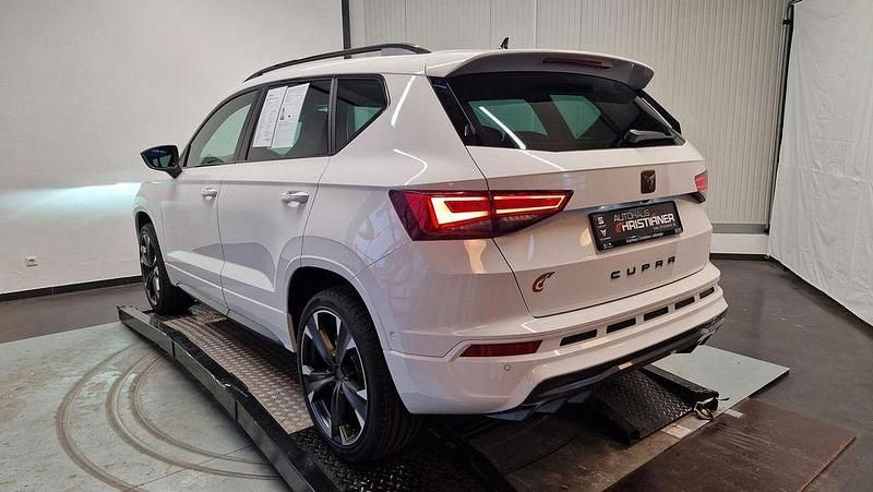 Neu Cupra Ateca 150 PS (110 kW) 2025 Weiß SUV
