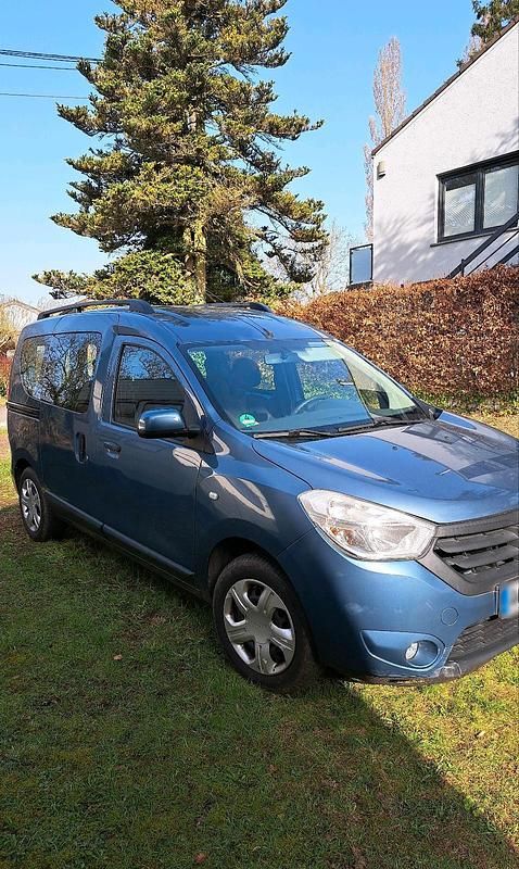 Gebraucht Dacia Dokker Lauréate 116 PS (85 kW) 2014 Blau Van / Kleinbus