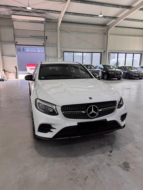 Gebraucht Mercedes GLC250 204 PS (150 kW) 2018 Weiß Coupé