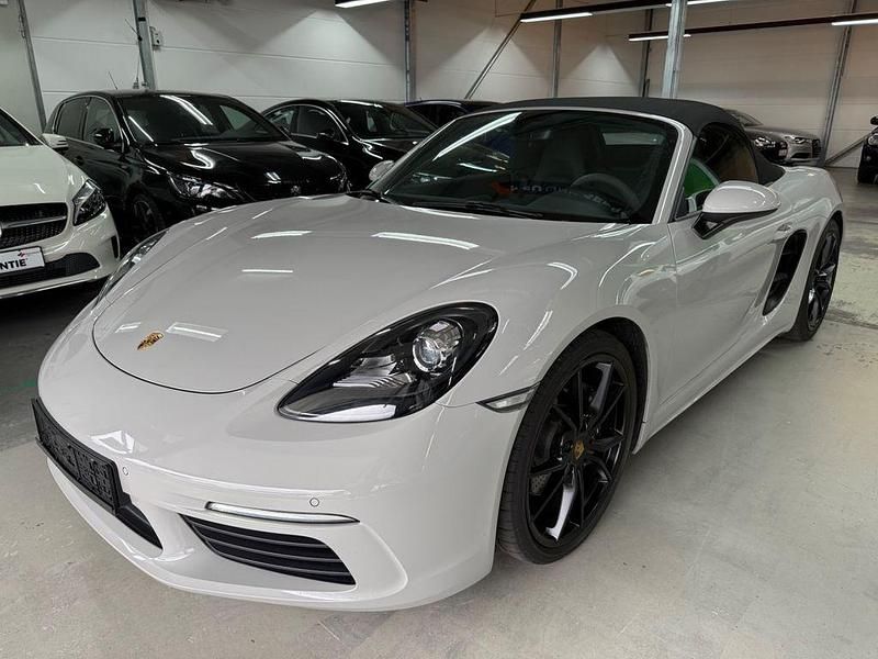 Gebraucht Porsche 718 Boxster 299 PS (219 kW) 2019 Grau Cabrio