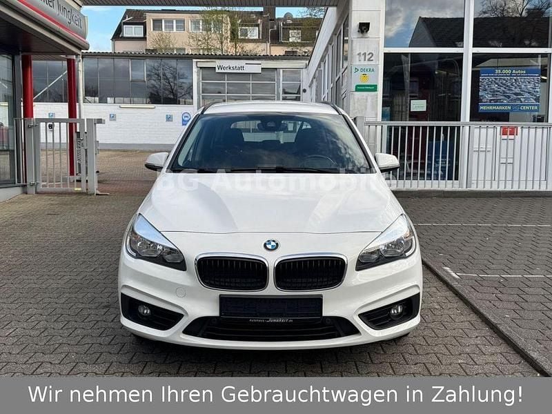 Gebraucht BMW 216 Advantage 116 PS (85 kW) 2018 Weiß Kombi