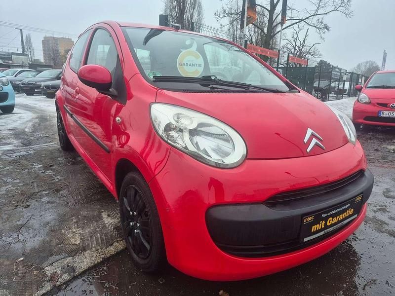 Gebraucht Citroën C1 Style 68 PS (50 kW) 2008 Zu rot 3p0/deckende lackierung Kleinwagen