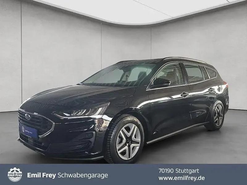 Schwarz Gebraucht 2022 Ford Focus Kombi | 19.960 € (Superpreis) - Bild 1/4