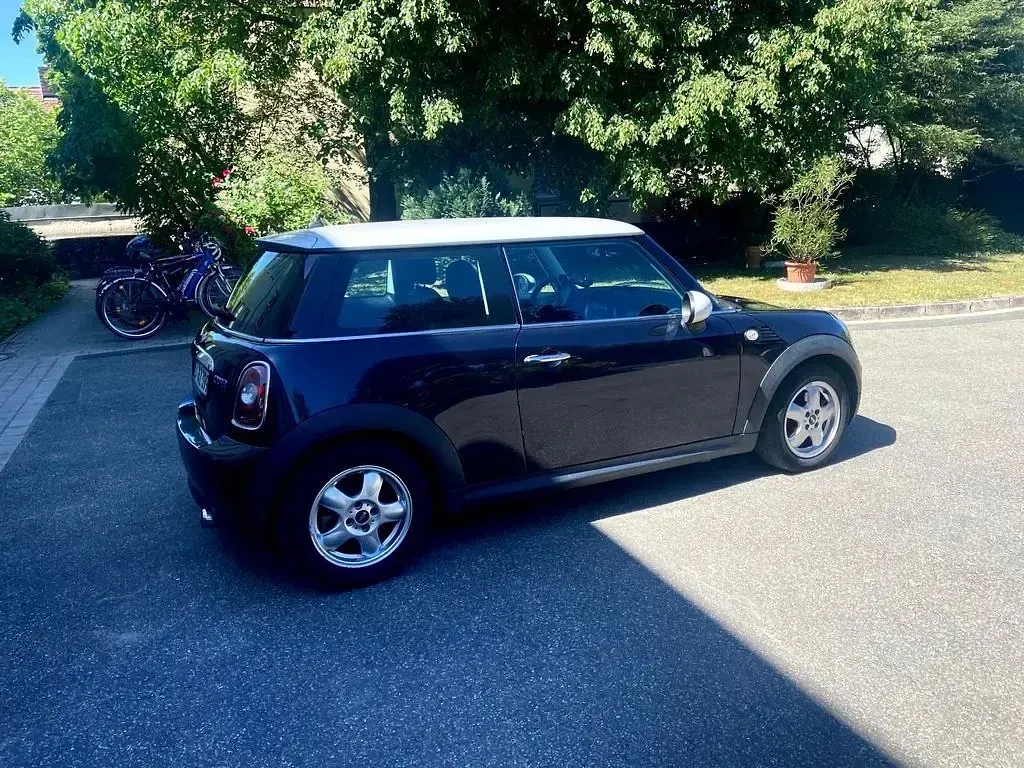 Gebraucht Mini Cooper 120 PS (88 kW) 2007 Schwarz Kleinwagen