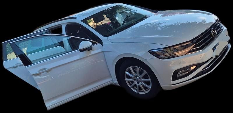 Weiß Gebraucht 2020 VW Passat Business Limousine | 16.999 € (Guter Preis) - Bild 1/4