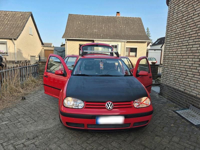 Gebraucht VW Golf IV 1998 Rot Kleinwagen
