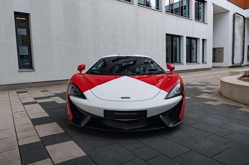 Gebraucht McLaren 540C 540 PS (397 kW) 2016 Vermillion red Coupé