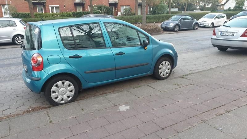 Blau Gebraucht 2004 Renault Modus Van / Kleinbus | 1.400 € - Bild 1/4