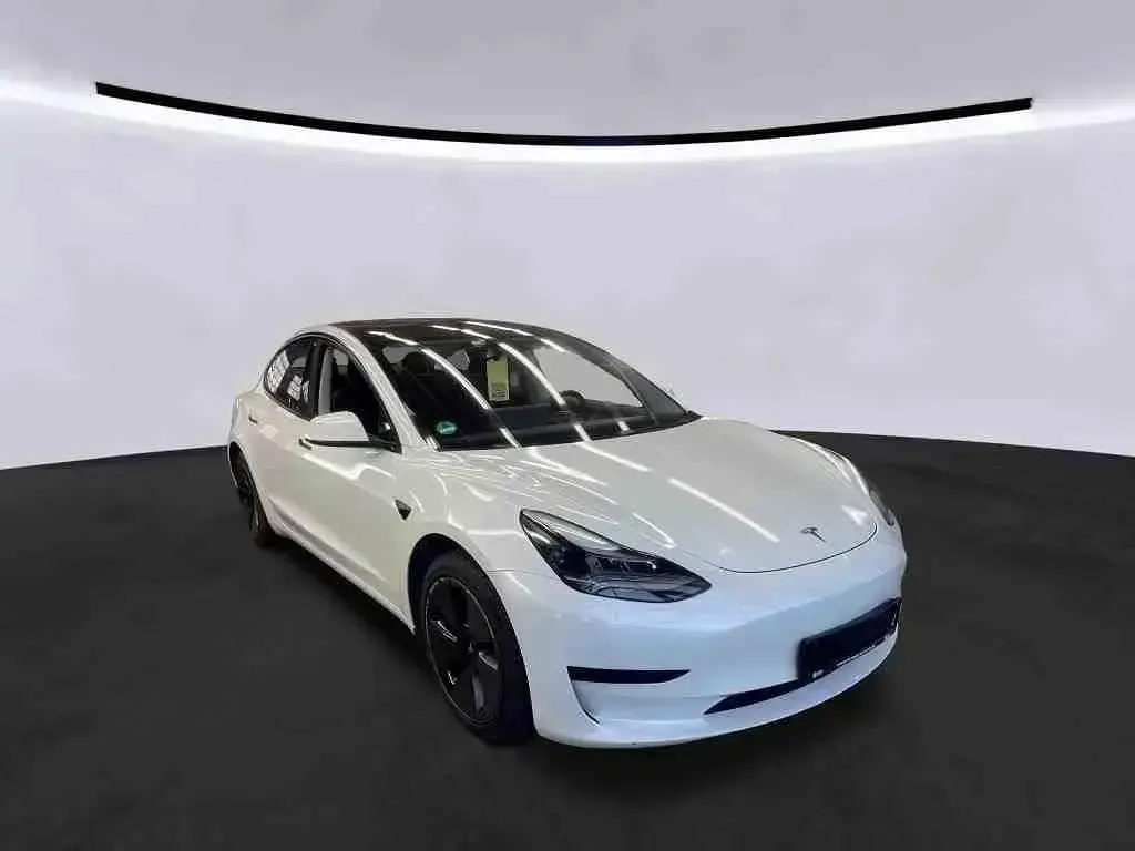 Gebraucht Tesla Model 3 235 kW (320 PS) 2022 Weiß Limousine