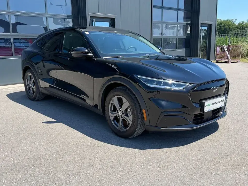 Gebraucht Ford Mustang Mach-E Basis 197 kW (269 PS) 2021 Schwarz SUV