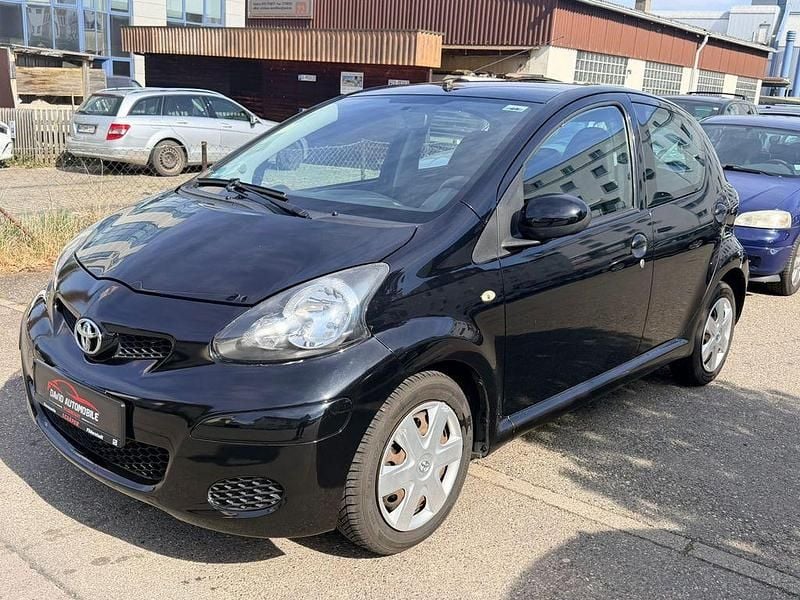 Gebraucht Toyota Aygo Cool 68 PS (50 kW) 2009 Schwarz Kleinwagen