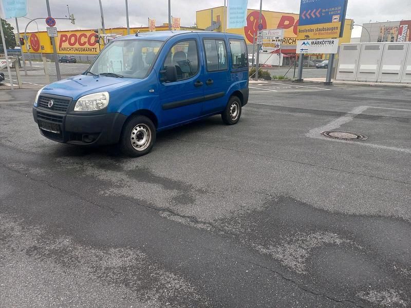 Blau Gebraucht 2011 Fiat 124 Van / Kleinbus | 2.950 € - Bild 1/4