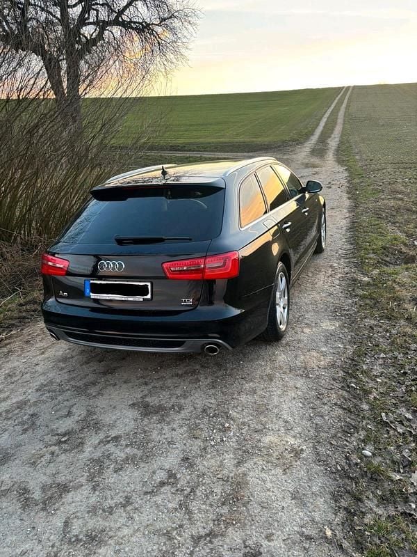 Gebraucht Audi A6 245 PS (180 kW) 2014 Schwarz Kombi