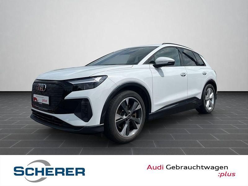 Gletscherweiß metallic (metallic) Gebraucht 2022 Audi Q4 e-tron Ambiente SUV | 28.280 € (Guter Preis) - Bild 1/4
