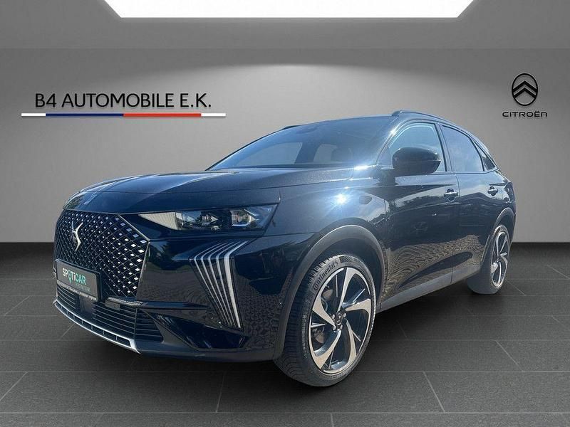 Perla nera schwarz Gebraucht 2024 DS Automobiles DS7 Crossback Opera SUV | 33.900 € (Fairer Preis) - Bild 1/4