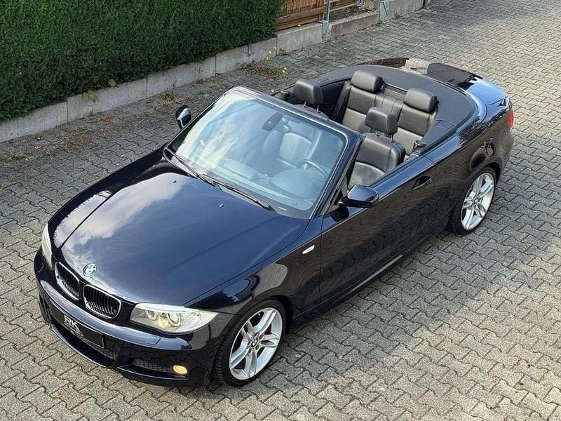 Schwarz Gebraucht 2013 BMW 118 Cabriolet M Sport Cabrio | 9.999 € (Fairer Preis) - Bild 1/4